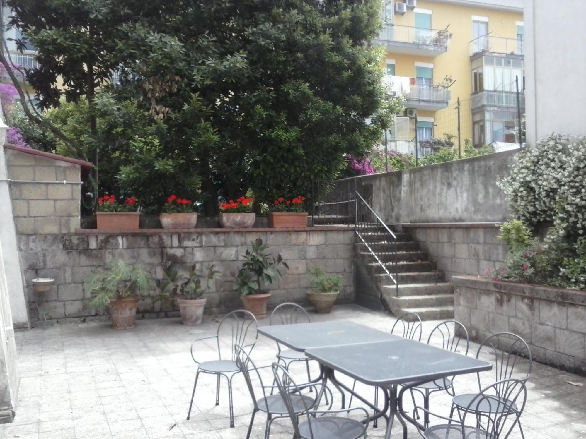 Casa Pollio Apartment Мета Екстериор снимка