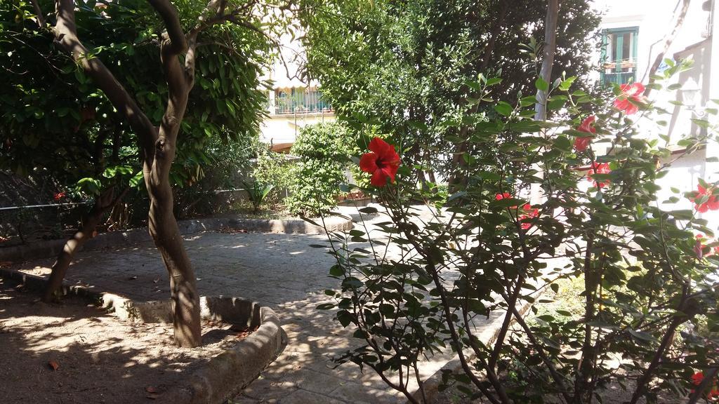 Casa Pollio Apartment Мета Екстериор снимка